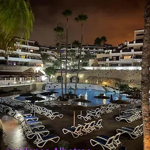 Maximar 8 Bed Places, Heated Swimmingpool , Arona (Tenerife) España