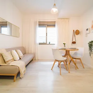 twinsuites-malaga.es-andalucia.com/